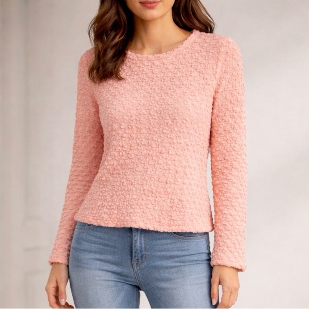 Textured Salmon Women's Top So soft! Size SM